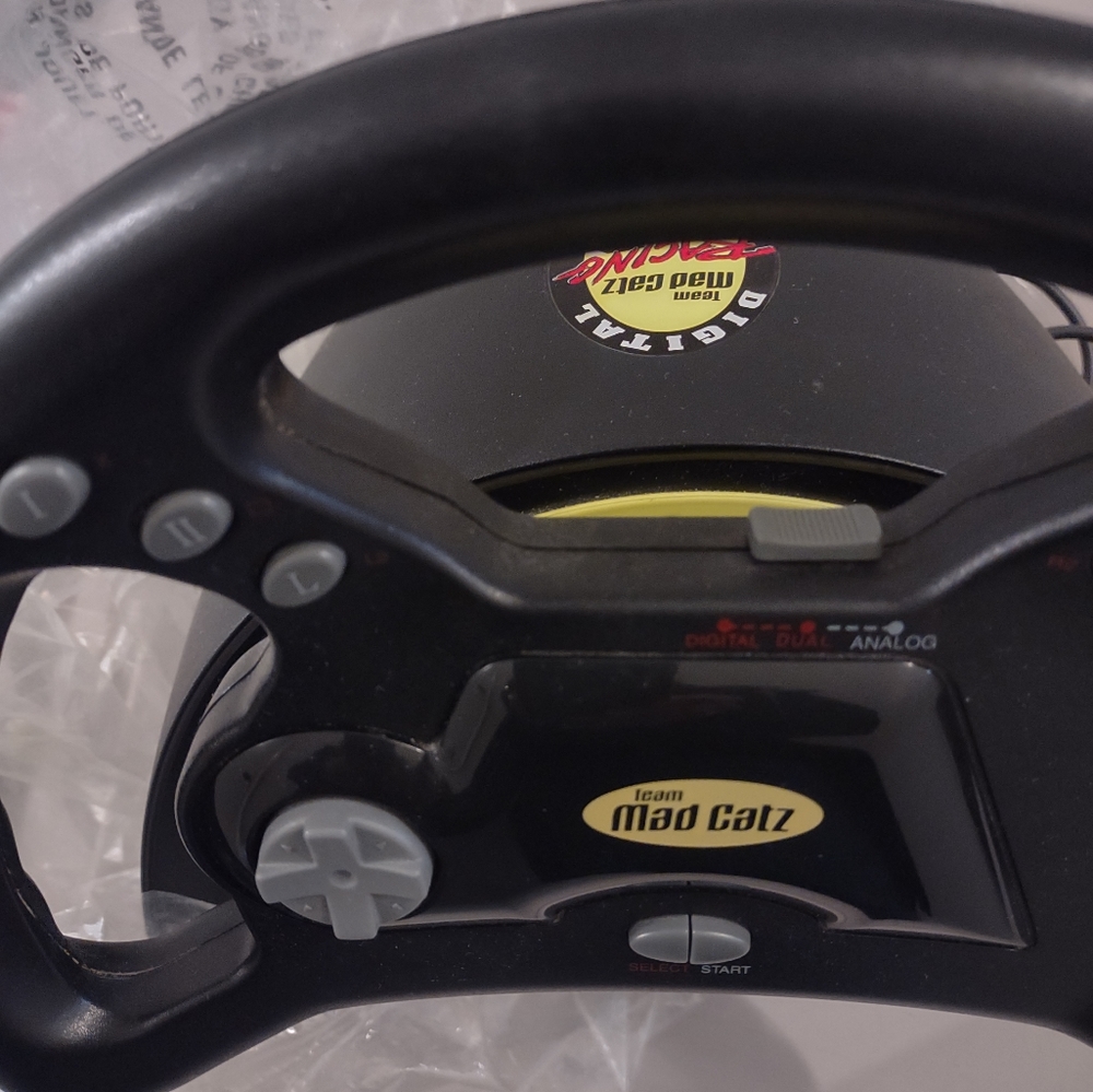 Dual force racing wheel for play station